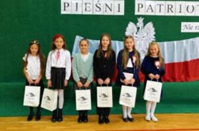 VIII Gminny Konkurs Pieśni Patriotycznej w Ludźmierzu