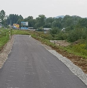 postęp prac przy budowie ścieżki rowerowej