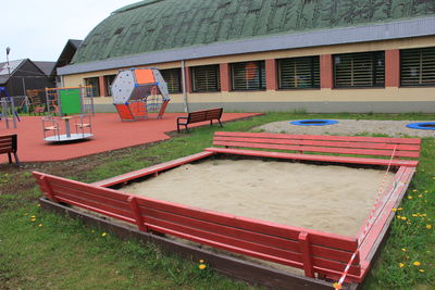 Plac Zabaw przy SP Gronków  (3)