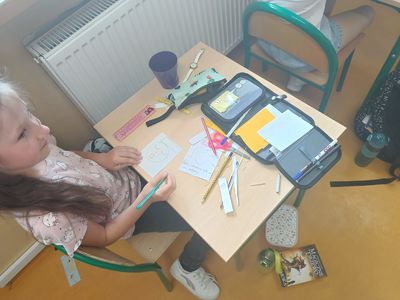 ​Uczestnicy programu profilaktycznego  &quot;Spójrz Inaczej&quot; w miejscowości Gronków​