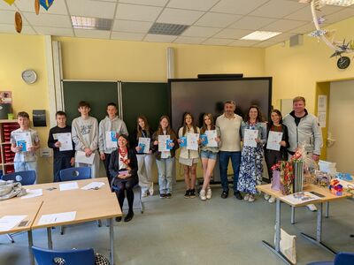 6.. Wręczenie certyfikatów.