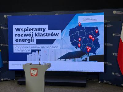 Slajd prezentacji - Wspieramy ropzwój klastrów Energii