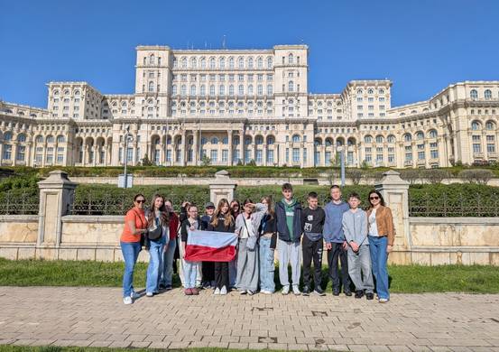 Wyjazd uczniów ze Szkoły Podstawowej w Szlembarku na mobilność do Rumunii w ramach programu Erasmus+