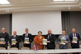 Podpisanie umowy partnerskiej w ramach projektu: Historyczno-kulturowo-przyrodniczy szlak wokół Tatr – etap 5